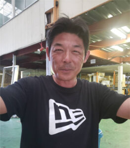 礒部 伸也